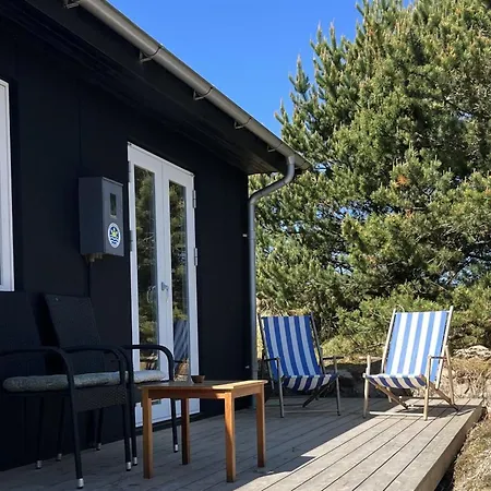 Letta - 800m From The Sea By Interhome